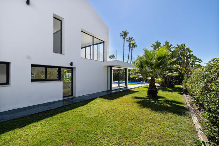 Image No.43-4 Bed Villa for sale