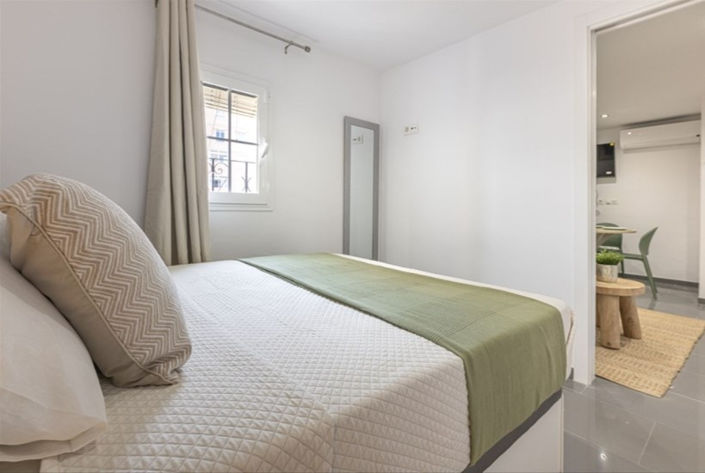 Image No.13-2 Bed Apartment for sale