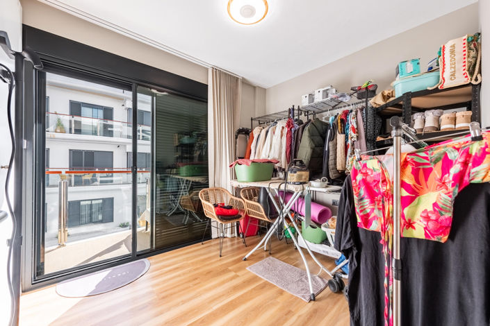 Image No.18-4 Bed Apartment for sale