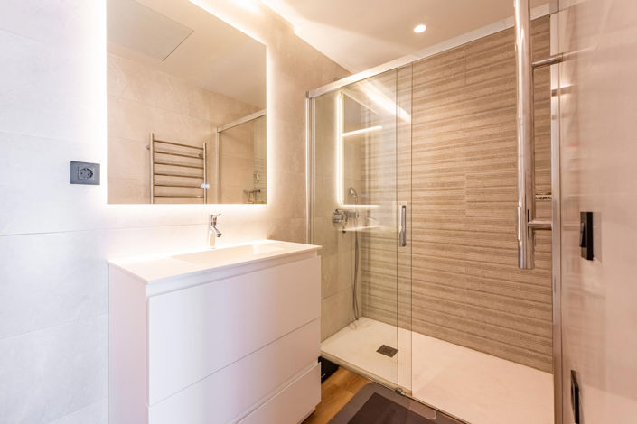 Image No.20-4 Bed Apartment for sale