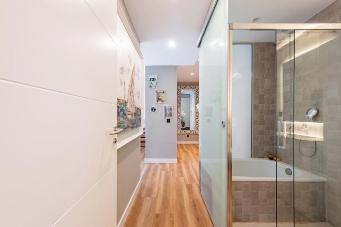 Image No.21-4 Bed Apartment for sale