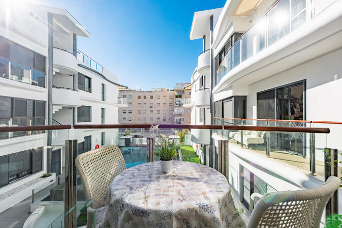 Image No.4-4 Bed Apartment for sale