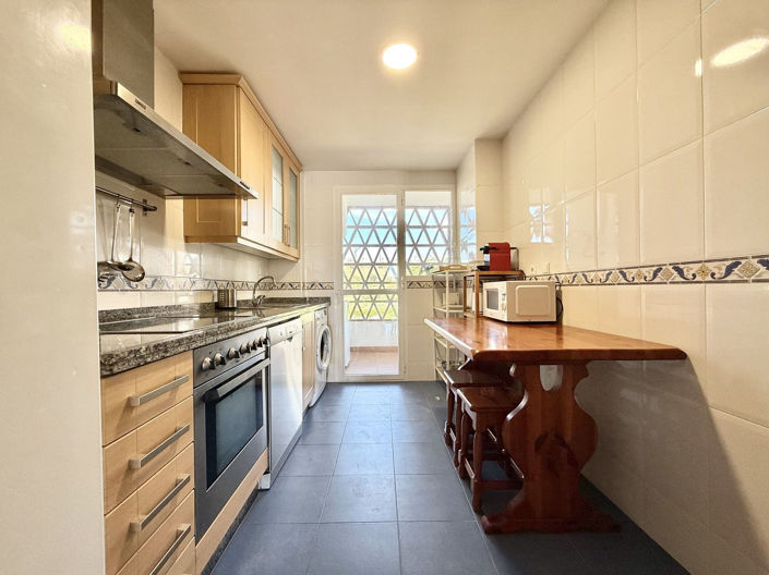 Image No.12-Appartement de 2 chambres à vendre à Estepona