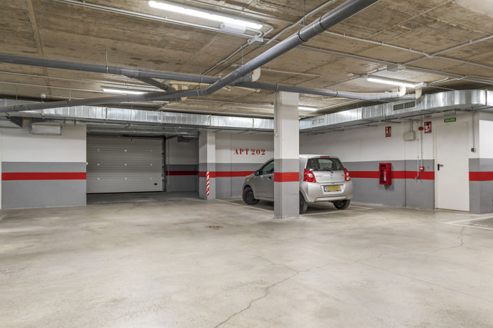 Image No.20-2 Bed Property for sale