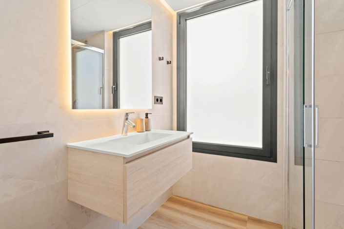 Image No.16-2 Bed Apartment for sale