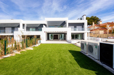 b98le8d7m9k3degpefzhs0lif8u4xzvzhwxtmggyekxx9