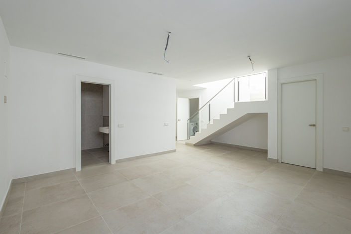 Image No.15-3 Bed Villa for sale