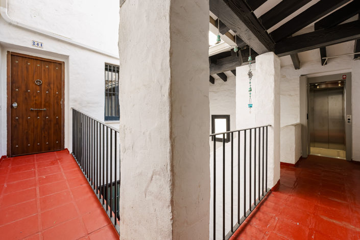 Image No.25-2 Bed Apartment for sale