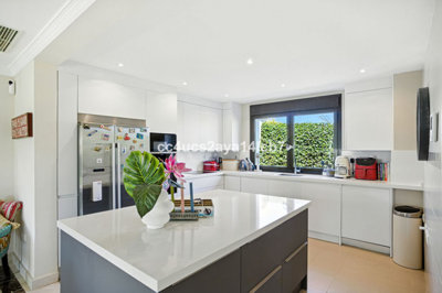 b98le8d7m9k3degpefzhs0lif8u4xzvzhwxtmggyekxx9