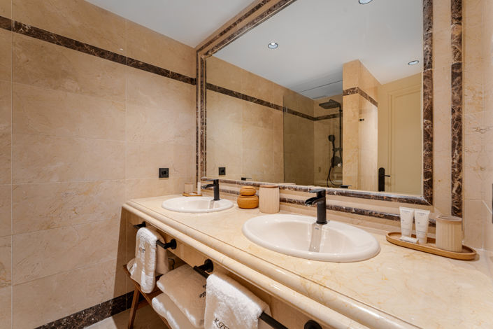 Image No.15-3 Bed Apartment for sale