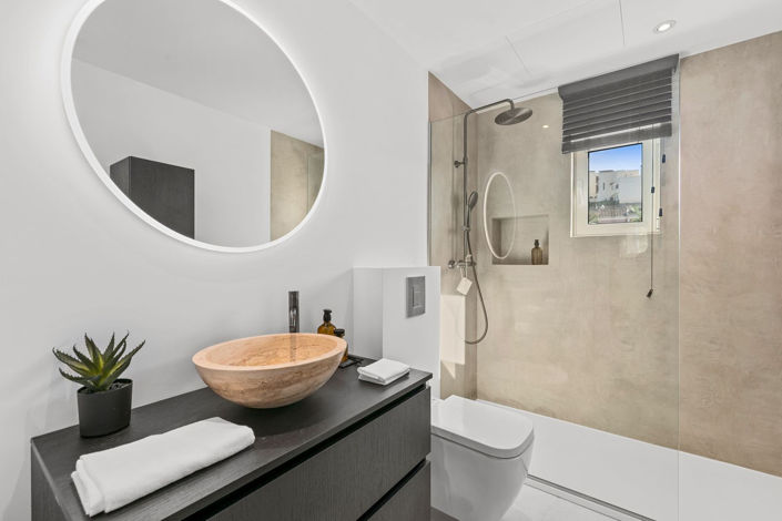 Image No.18-4 Bed Villa for sale