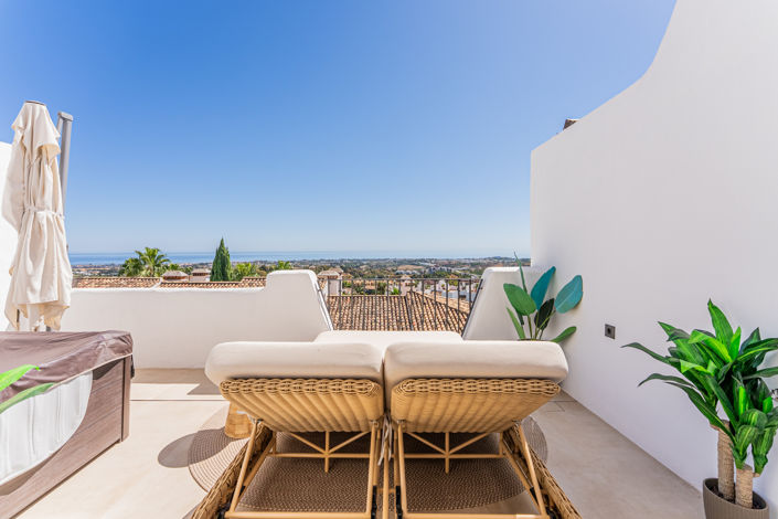 Image No.20-3 Bed Townhouse for sale