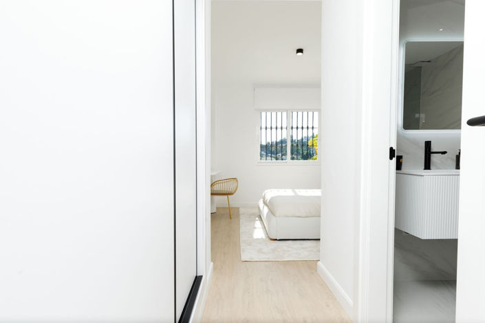 Image No.16-3 Bed Property for sale