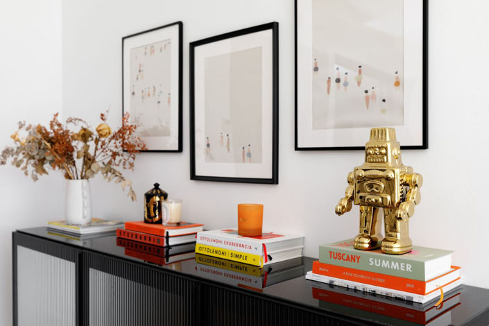 Image No.28-3 Bed Property for sale