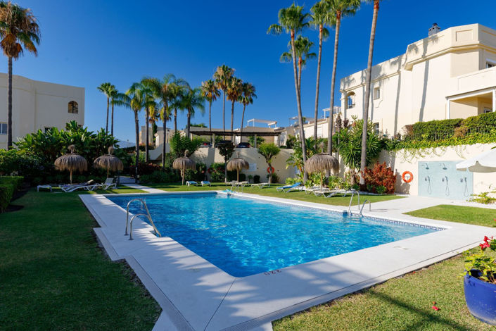 Image No.38-3 Bed Property for sale