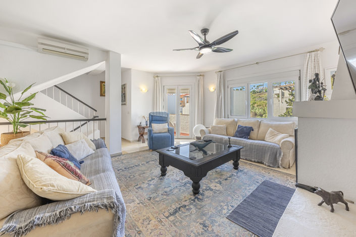 Image No.3-3 Bed House for sale