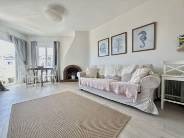 b98le8d7m9k3degpefzhs0lif8u4xzvzhwxtmggyekxx9