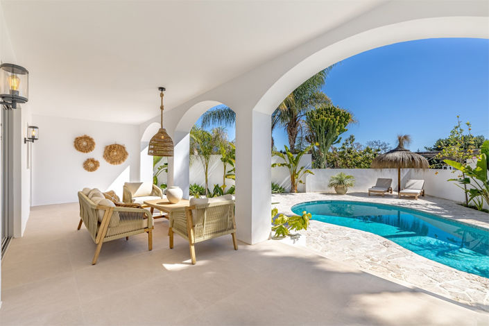 Image No.3-4 Bed Villa for sale