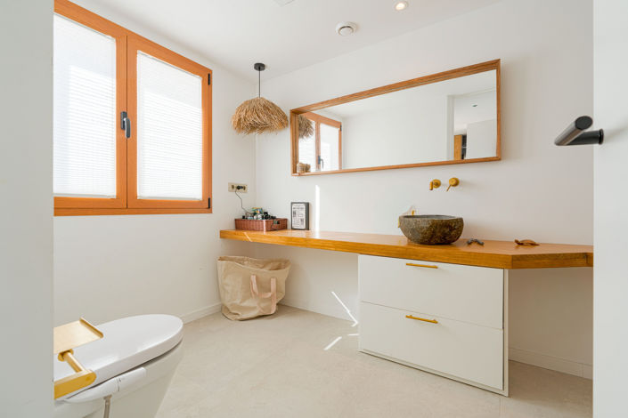 Image No.30-5 Bed Villa for sale