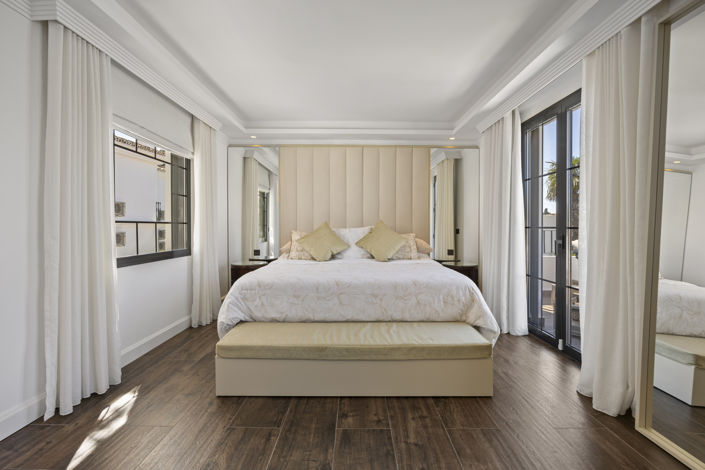 Image No.30-5 Bed Villa for sale