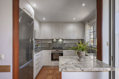 b98le8d7m9k3degpefzhs0lif8u4xzvzhwxtmggyekxx9