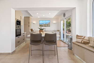 b98le8d7m9k3degpefzhs0lif8u4xzvzhwxtmggyekxx9