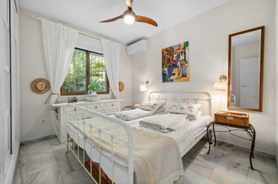 b98le8d7m9k3degpefzhs0lif8u4xzvzhwxtmggyekxx9