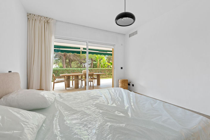 Image No.19-3 Bed Property for sale