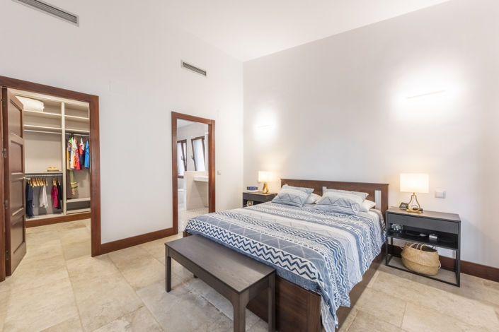 Image No.16-5 Bed Villa for sale