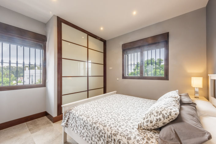 Image No.21-5 Bed Villa for sale