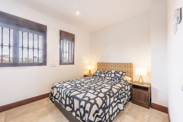 Image No.26-5 Bed Villa for sale