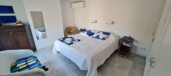 Image No.10-4 Bed Villa for sale