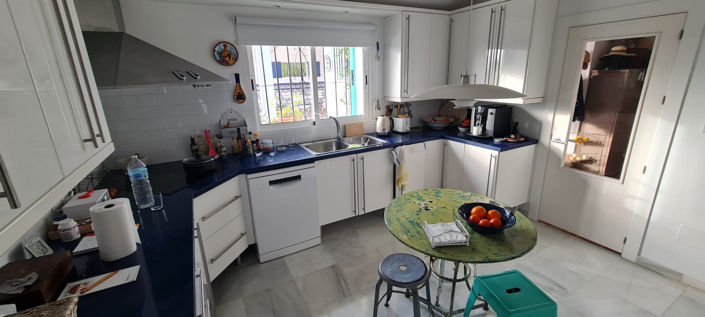 Image No.15-4 Bed Villa for sale