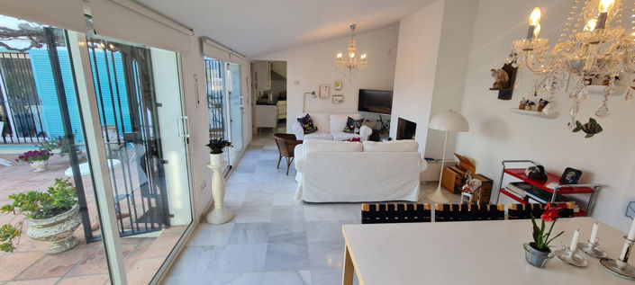 Image No.7-4 Bed Villa for sale