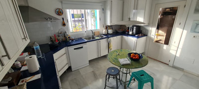 b98le8d7m9k3degpefzhs0lif8u4xzvzhwxtmggyekxx9