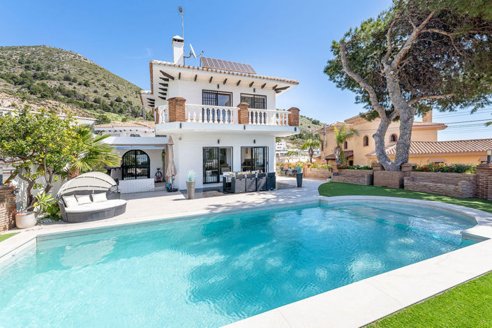Image No.26-4 Bed Villa for sale