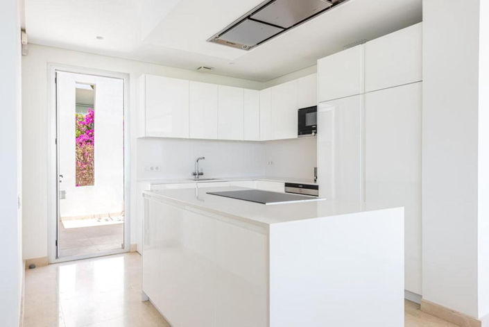 Image No.7-5 Bed Villa for sale
