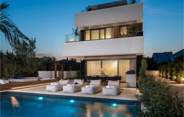 Image No.8-Propriété de 4 chambres à vendre à Croatie