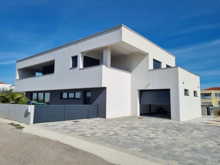 Image No.4-Propriété de 4 chambres à vendre à Croatie