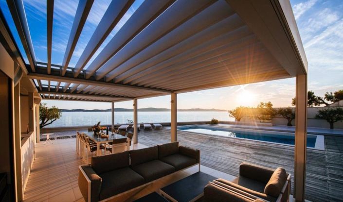 Image No.13-6 Bed Property for sale