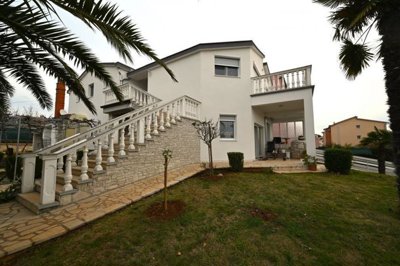 1 - Medulin, Property