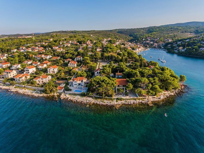 Image No.23-Propriété de 4 chambres à vendre à Splitska