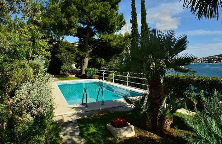 Image No.1-Propriété de 4 chambres à vendre à Croatie