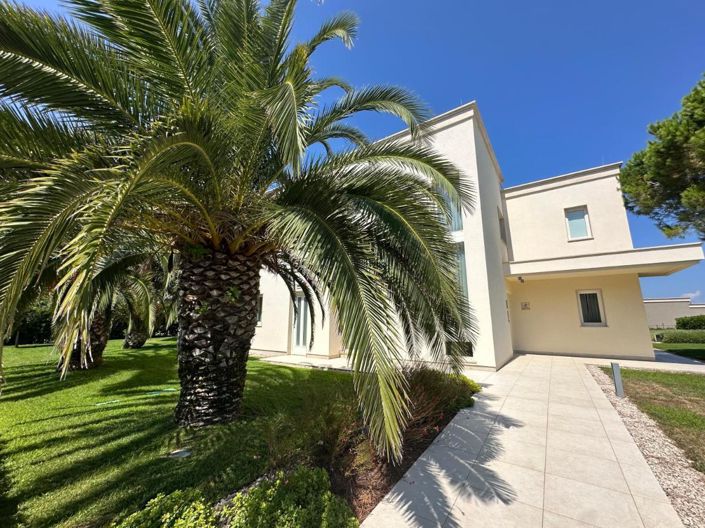 Image No.25-Propriété de 5 chambres à vendre à Umag