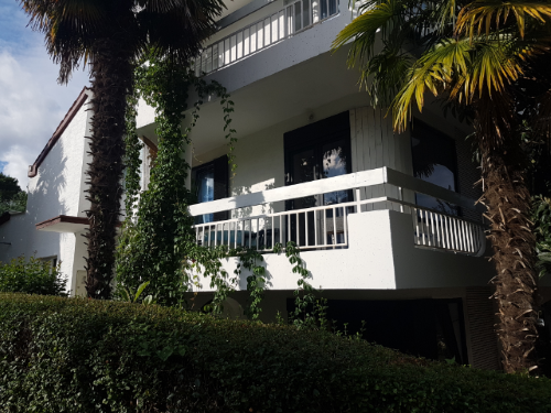 Image No.3-8 Bed Property for sale