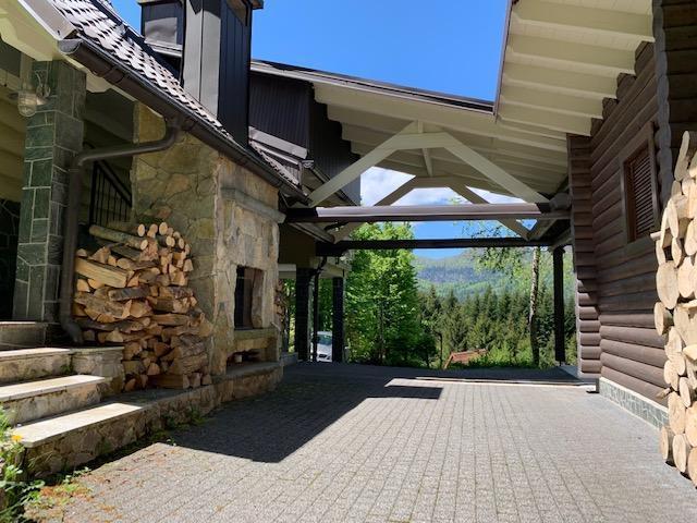 Image No.14-3 Bed Property for sale