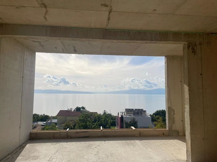 Image No.2-Propriété de 3 chambres à vendre à Kostrena