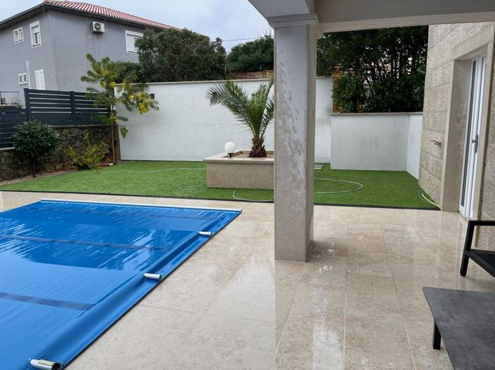 Image No.2-Propriété de 4 chambres à vendre à Croatie