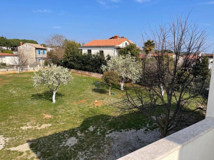 Image No.7-8 Bed Property for sale