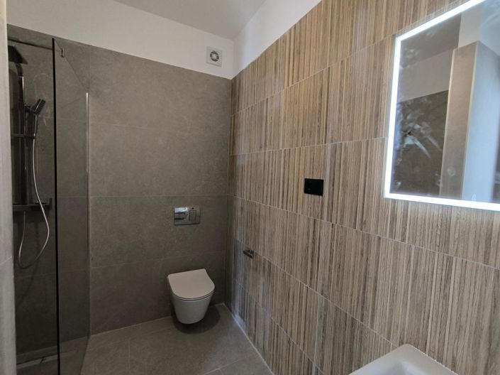 Image No.2-3 Bed Property for sale